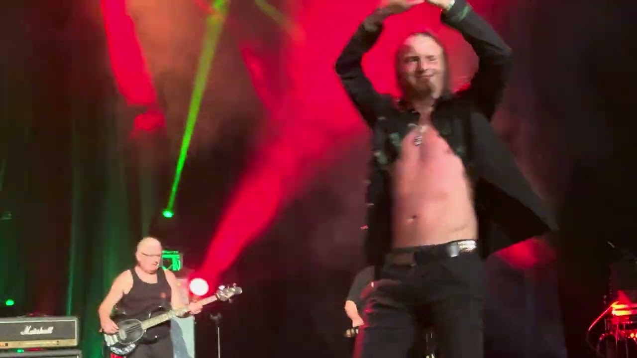 THE HEAVY METAL KIDS - Squaliday Inn - REBELLION Festival 2024