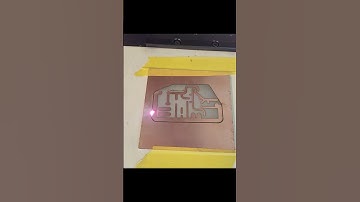 How to use ComMarker b4 to laser engrave PCB circuits #fiberlaserengraving #fiberlaser #pcb #laser