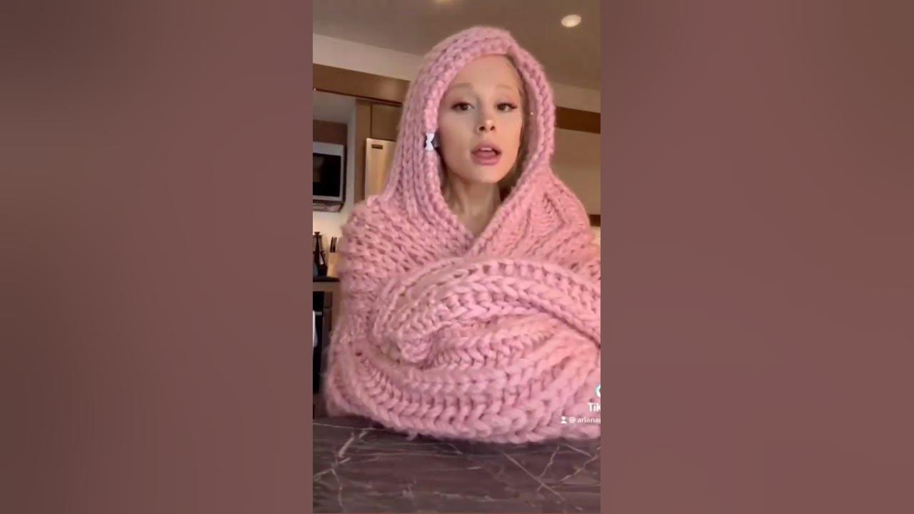 ariana Grande singing somewhere over the rainbow