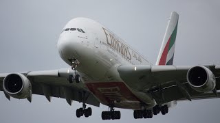 2 Minutes of A380 Planespotting at LHR