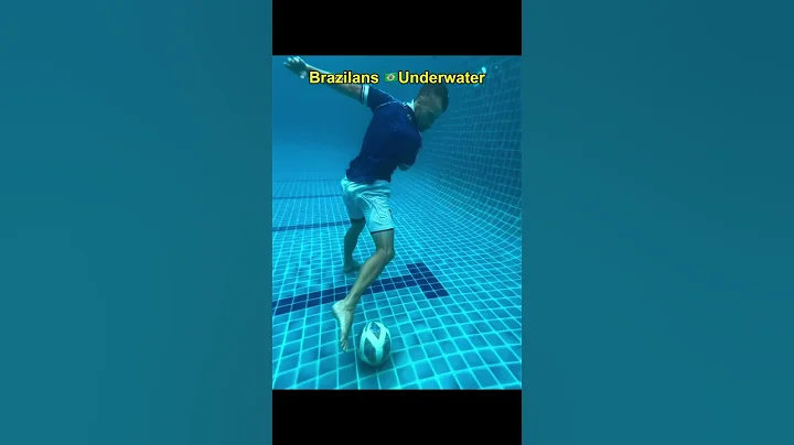 Brazilians Underwater 🇧🇷🌊⚽