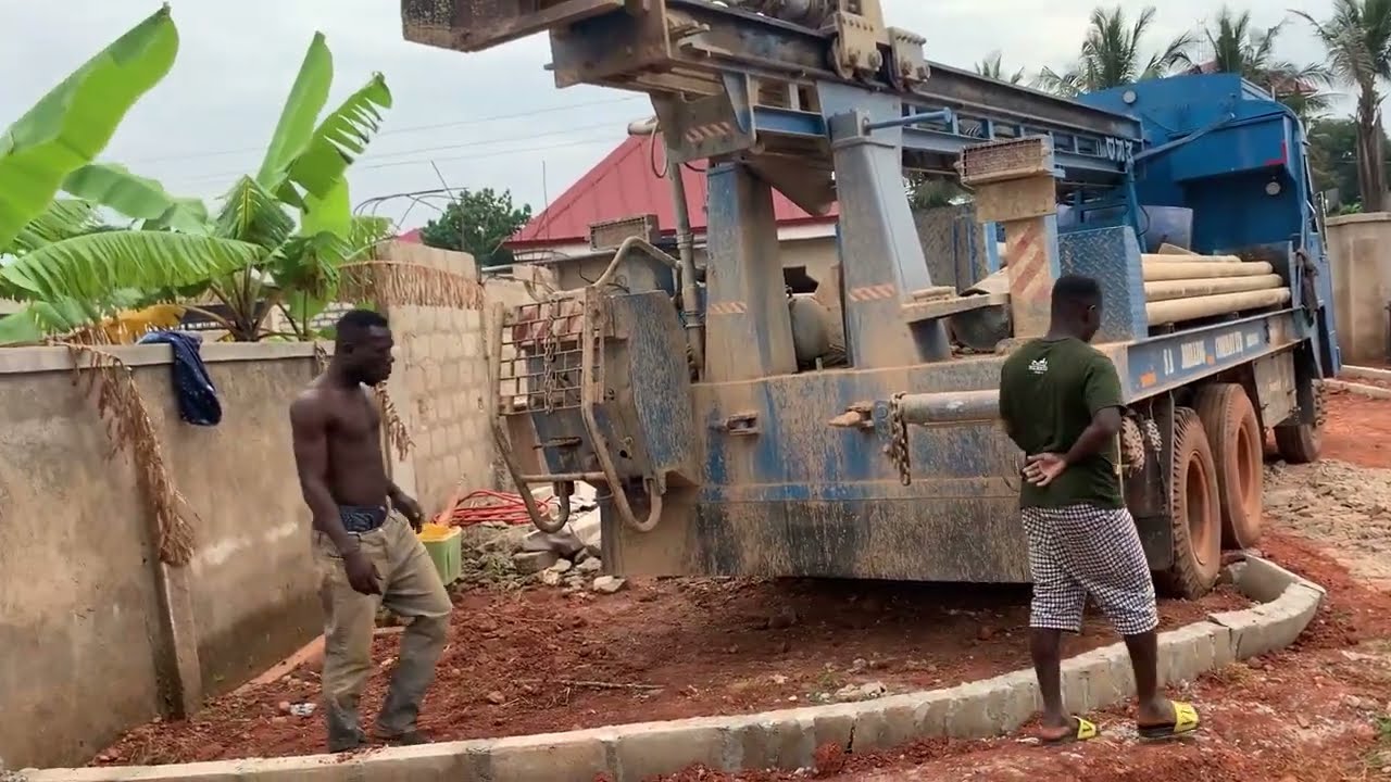 Бурение скважины после переезда в Гану из Великобритании. Часть 1