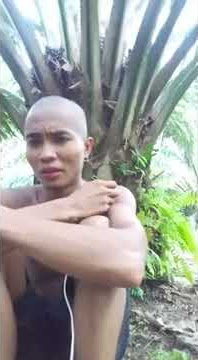 Si kepala botak