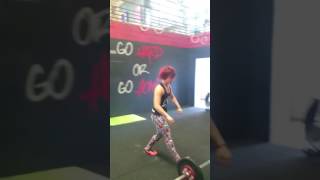 German Throwdown 2016 - French Connection - Maud Mazella Wod 2