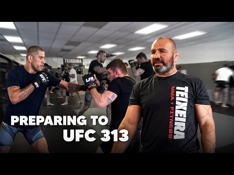 Alex Pereira Training Takedown Defenses for UFC 313