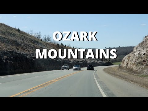 Driving Through THE OZARK MOUNTAINS. What A Spectacular View!