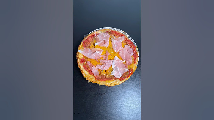 J’ai fait une Tatin de Tomates à la mimolette et au Speck pour la petite !