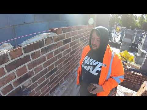 Video: Yuav ua li cas kho crumbling chimney bricks?