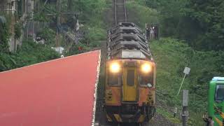 (4K) 1824次 DRC1000四輛編組DRC1003, DRC1002, DRC1020, DRC1021停靠及離開榮華車站