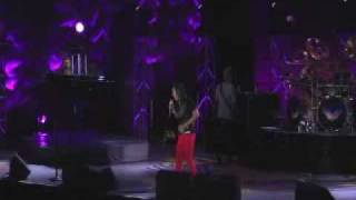 Arnel Pineda - When You Love A Woman (JOURNEY LIVE IN MANILA  03/14/2009)