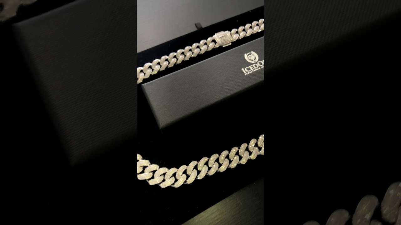 19mm Cuban Chain white gold
