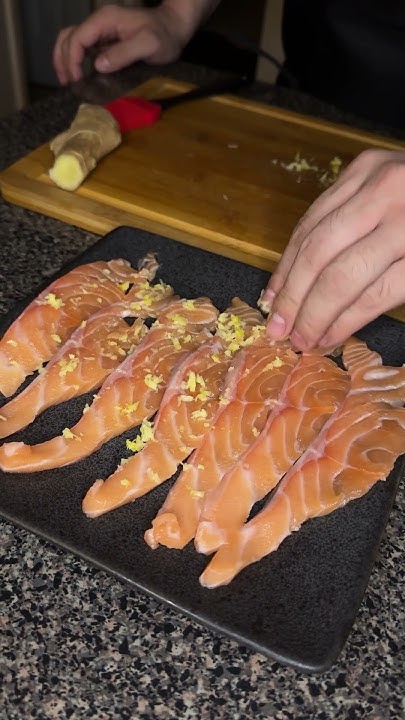 Сашими из лосося 😋. #food #kgz #kz #uzb #usa #delicious #sashimi # ...