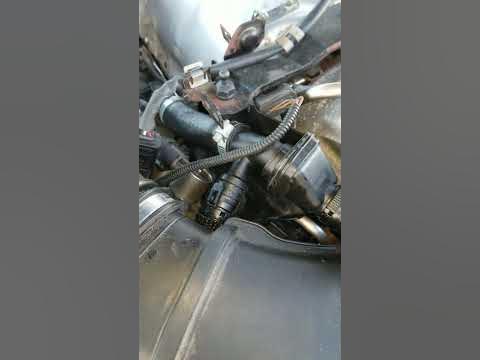 BMW N63 Crankcase Vent Hoses(pcv) - YouTube
