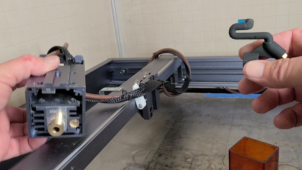 How to install the No-Mod Air Assist for the xTool D1