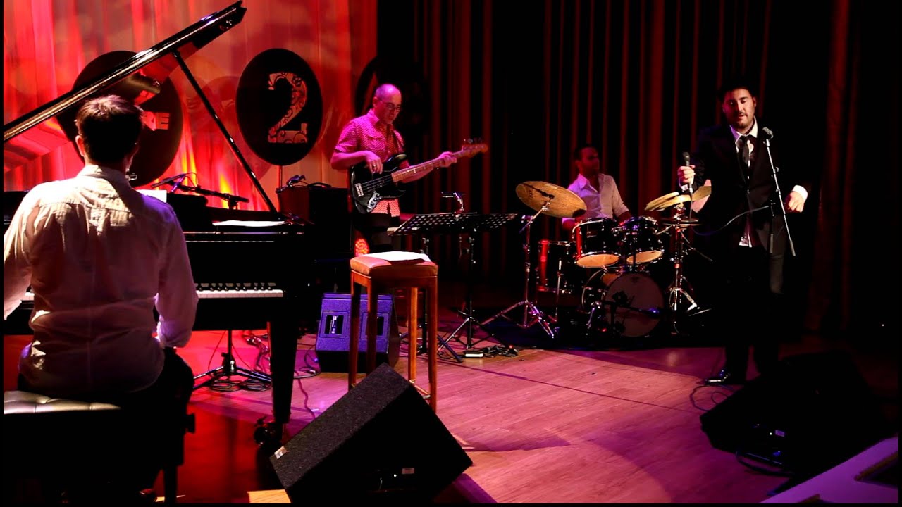 Luis Regidor - 2nd Prize "SHURE MONTREUX JAZZ VOICE COMPETITION" at "Montreux Jazz Festival" 2011.