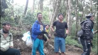 cikuray 3 ( garut), rest after battle,17 - mei - 2015, via pemancar