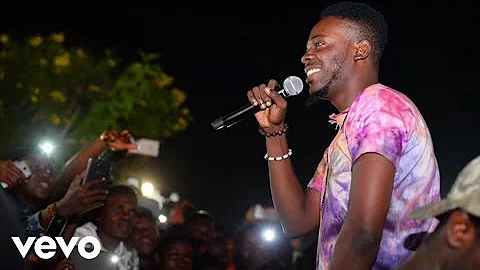 Adekunle Gold - Gold the Intro [Video]