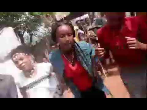 Faarfannaa Faarfattoota Cidha Irratti Afeeramanii Original Song Marara