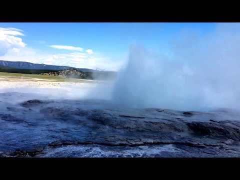 США. Гейзер проснулся, Yellowstone