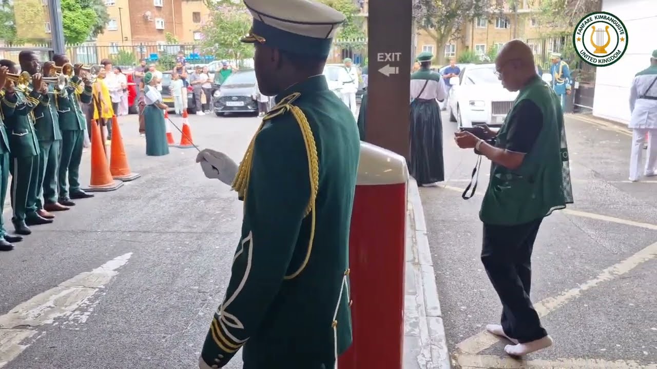 FAKI London - Lumbu Kina