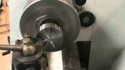 Clausing Colchester 8000 series lathe. 21x100" with Steady rest, QCTP and 7 holders