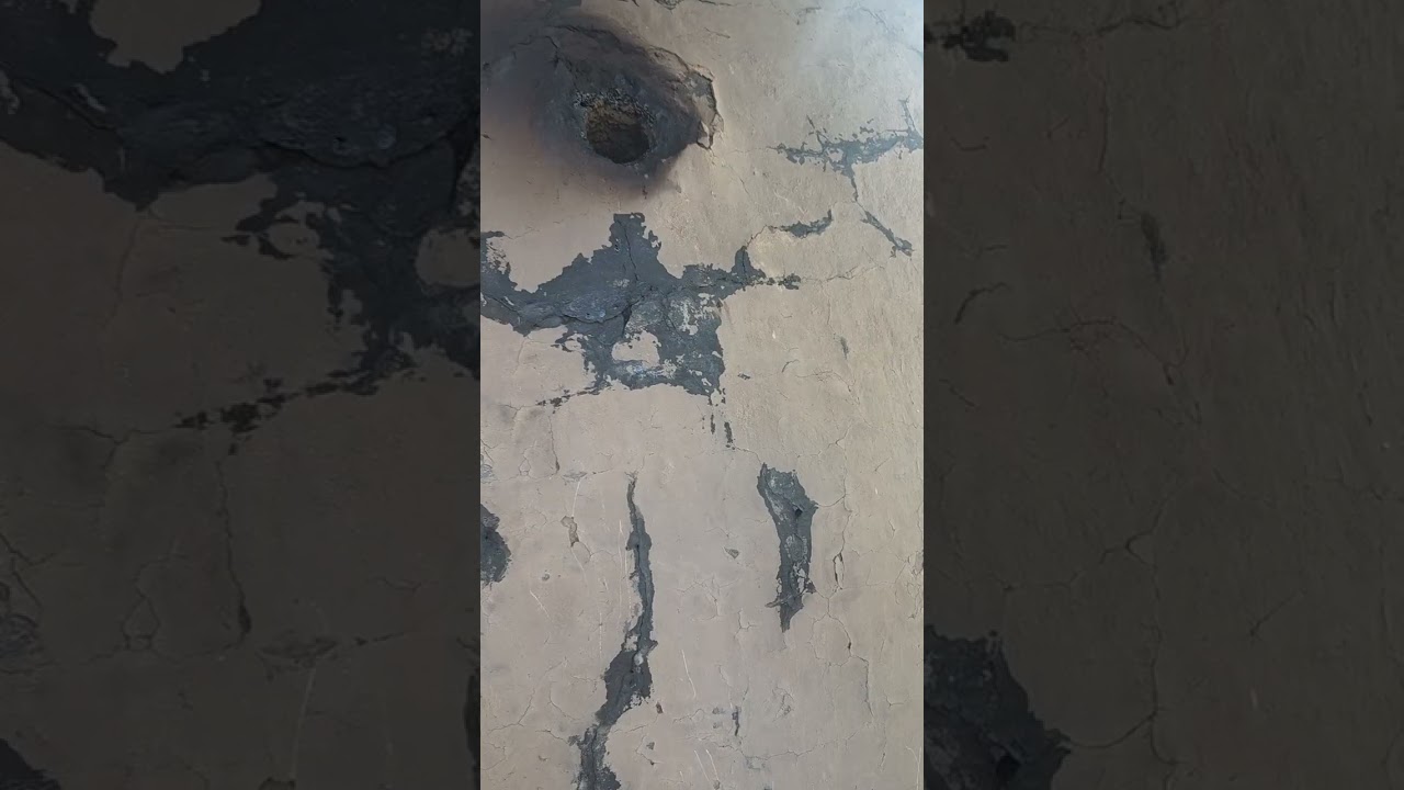 ขอมาพาทักทายพูดคุยกับช่างวิรัชกับเทคนิควิธีการทำเตาเผาถ่านด้วยอิฐมอญและขั้นตอนการเผ่าถ่าน 