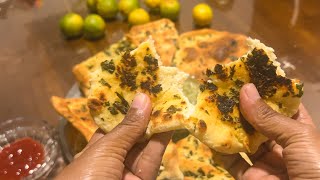 Indian Crispy Butter Garlic Naan/Bestever Naan Bread With Green Coriander chutney/Indian Food/Vlog/?