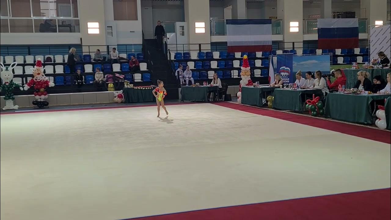 Гимнастки на соревновани. Выступление бп. Лиана семенова художественная гимнастика. Выступление бп. Выступление бп.