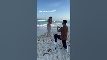 Dream Proposal in Paradise | Beach Proposals