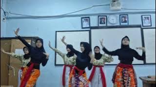 Tugas Seni Budaya - Tari Ondel Ondel oleh Kelompok 6
