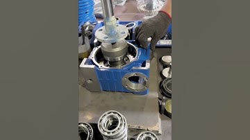 See a full Worm gearbox assemble process! #gearbox #worm #industrial #transmission #gear #automobile