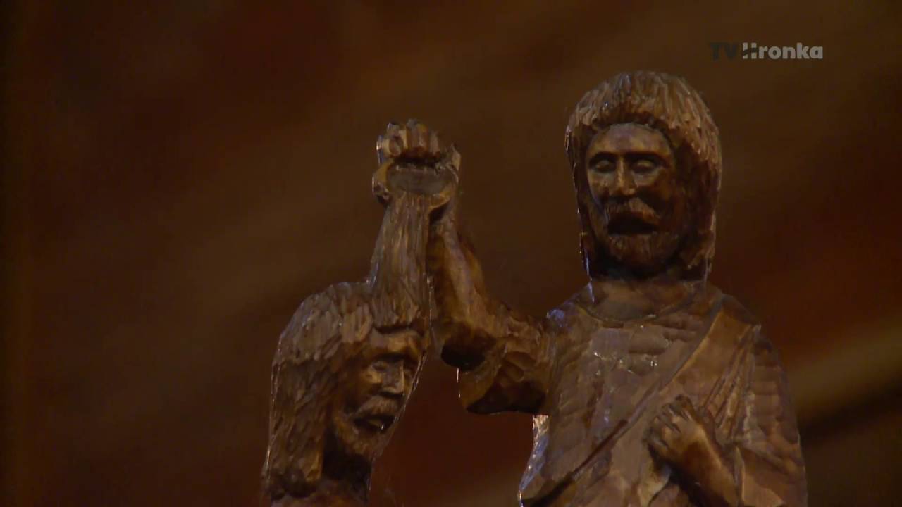 Za dedinou - Hronsek