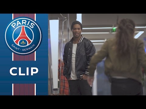 Quand Lisa Freestyle et Paris piègent Ronaldinho