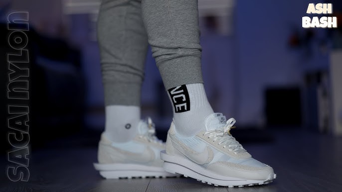 patroon aankomst Immuniteit sacai x Nike LDWaffle "White Nylon" & "Black Nylon" | Review, On-Foot &  Resale - YouTube