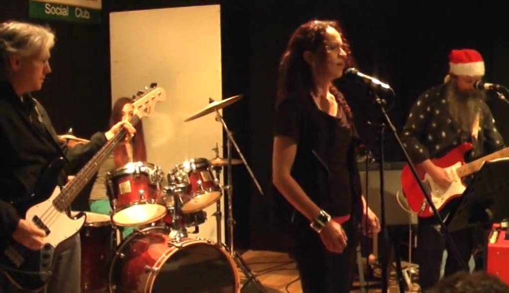 Barbara Car and Crusher Bassman - Live at The Green Table (Christmas 2013).