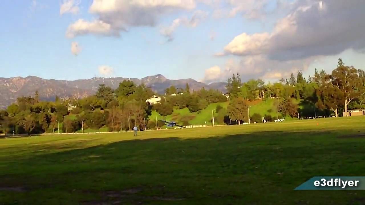 HOMEBREW 3D PLANE AT THE FIELD