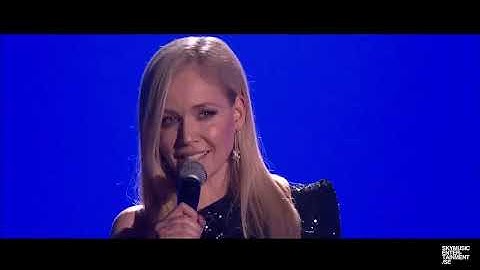 NATAŠA BEKVALAC & JELENA ROZGA /SWITCH SONG (Dobro moje,Ginem,Bižuterija,Original,Dani su bez broja)