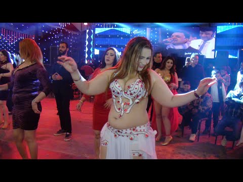 النجم طارق الشيخ اللي يقول لك باحبك سجل له صوت وصوره