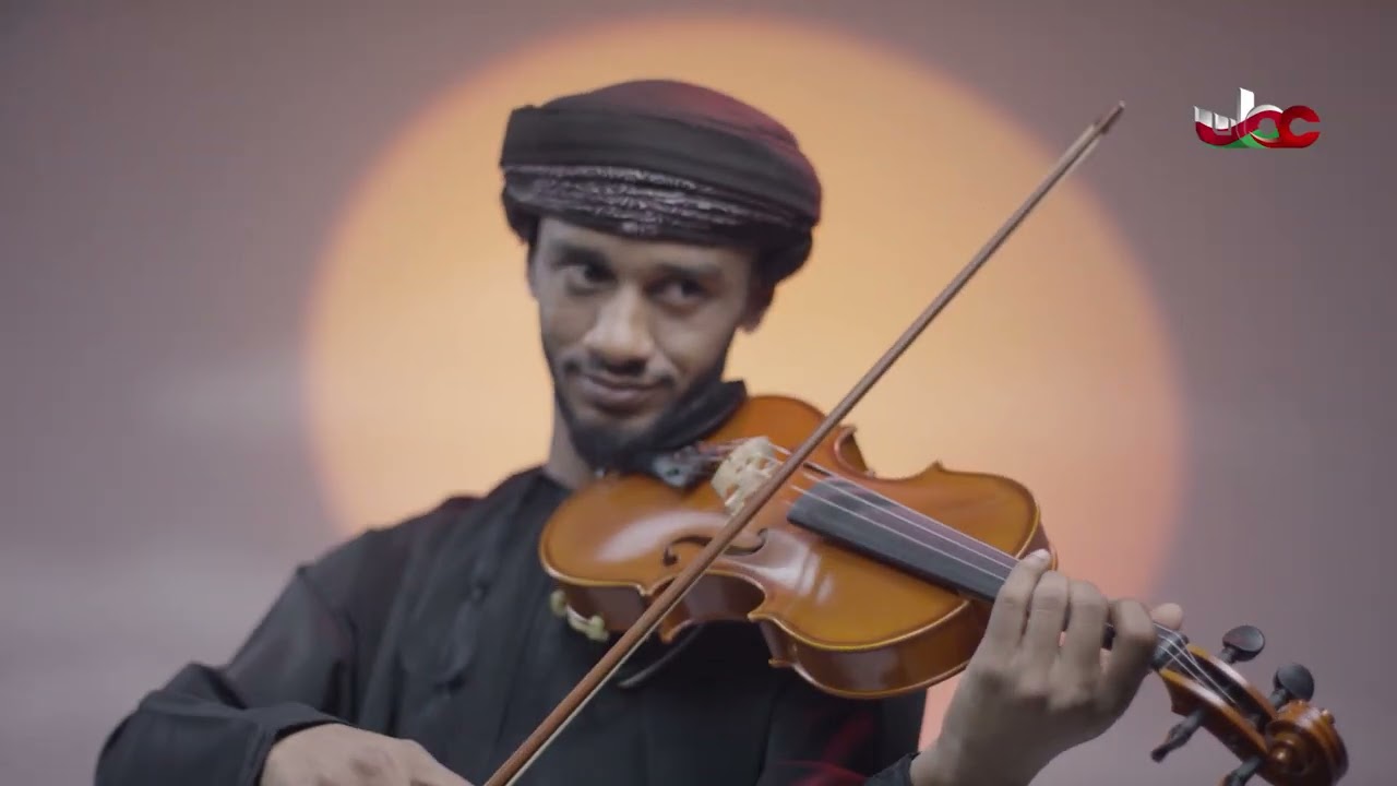 يقدم الفنان القدير / محمد المخيني أغنية في حمى السلطان