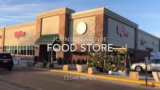Smiles Beyond The Aisles: Happy Holidays from Hy-Vee