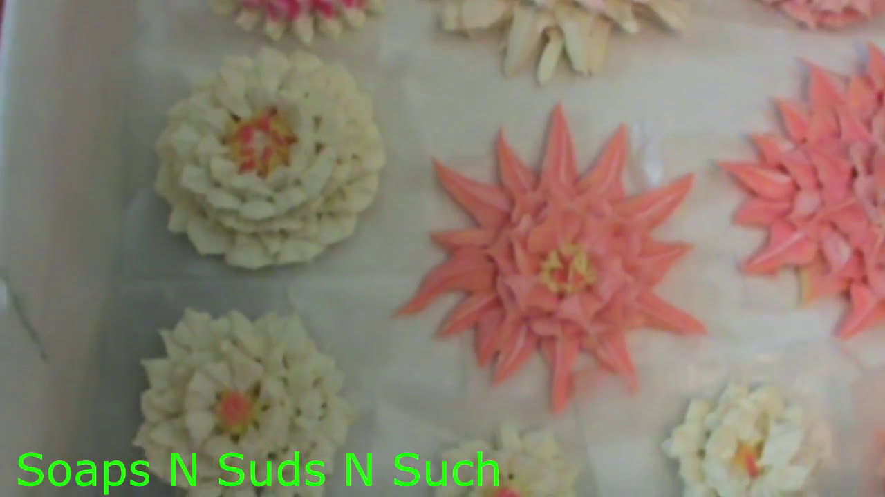 How to pipe flowers using soap, Piping orange flowers, Piping pink