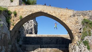 Saltos desde El Puente en Castro Urdiales
