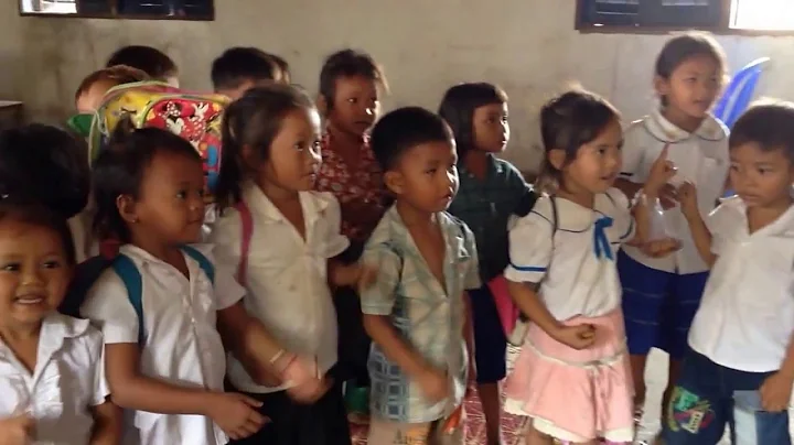 Pre school kids at the Doris Dillon School in Camb...