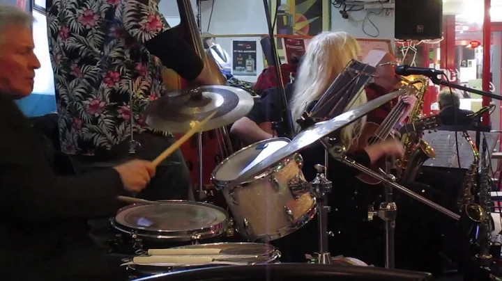 Jane and band at Cafe Jazz Feb 2020