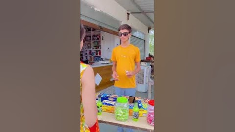 Uma ne vending mashin se dekho kya mila #shorts #ytshorts