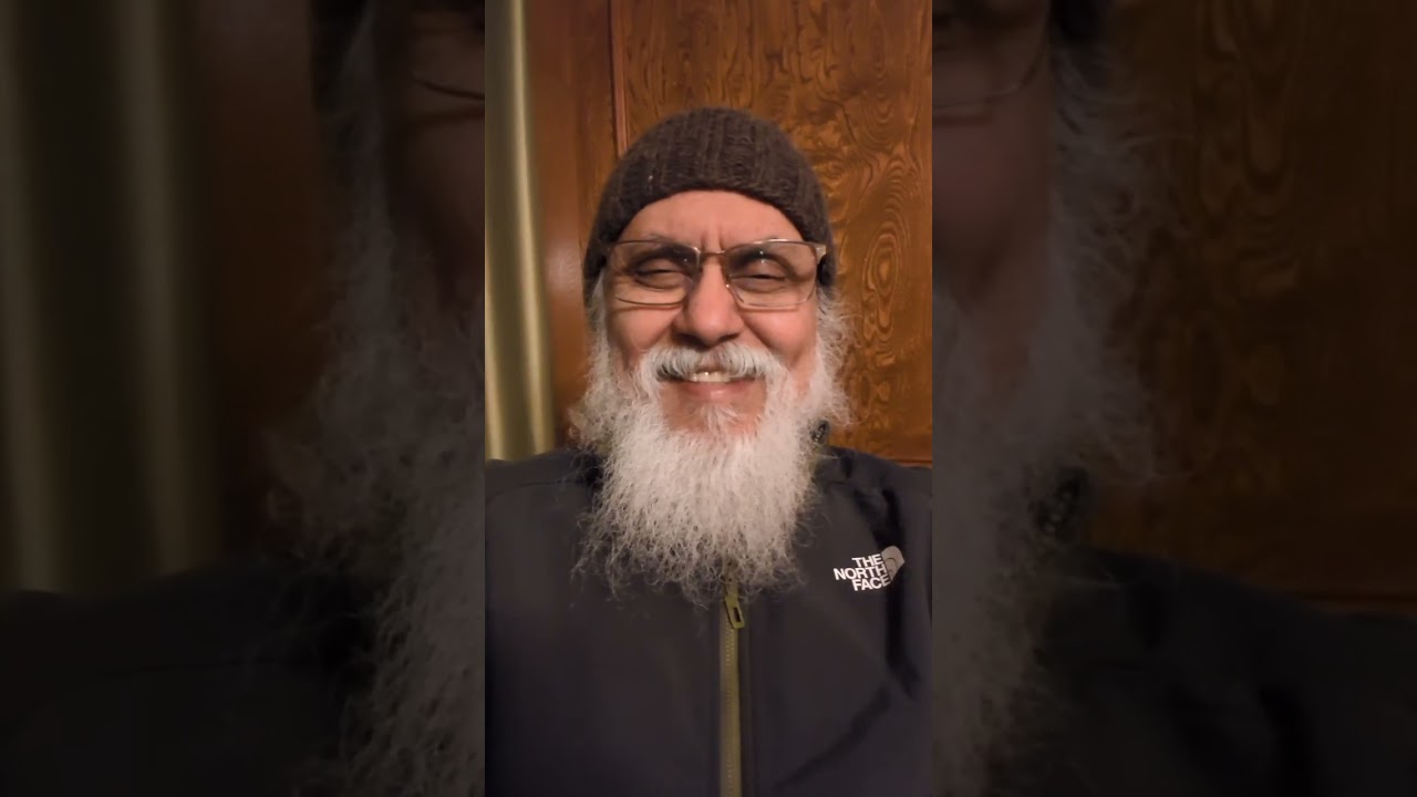 $1,000 "POCKETABLE" 10-BIT VIDEO CAMERA? Budget Nikon ZR!