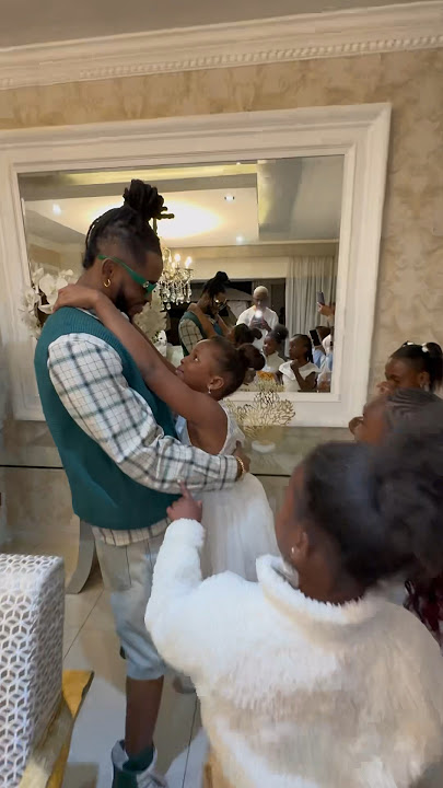 Simba surprising his daughter @princess_tiffah in South Africa on her birthday❤️❤️