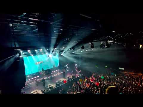 Electric Callboy - Intro + Tekkno Train (Live Tilburg 28-02-2023)