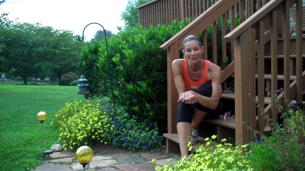 Yoga Stretches for Plantar Fasciitis - YouTube