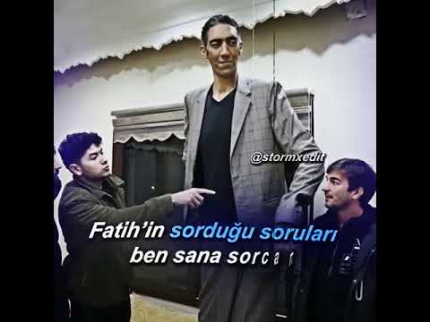 Atakan Özyurt Fatih'in Boyuyla Dalga Geçiyor.
